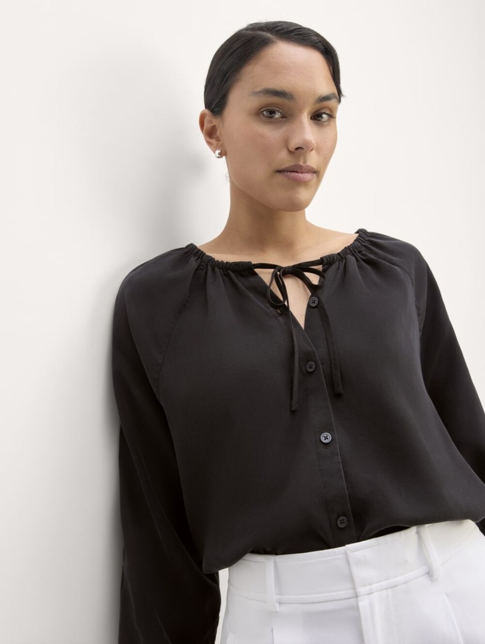 Everlane Black Tencel Gathered Shirt Blouse NWT S Butterlite Boho Long Sleeve